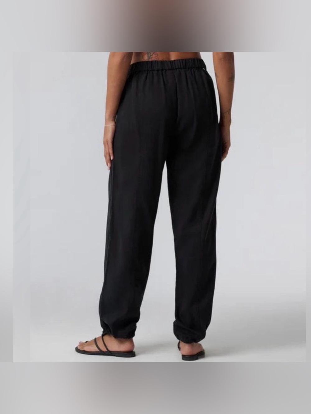 Vuori Coastline Pant in Black - Lyocell - Size XL - Picture 5 of 10
